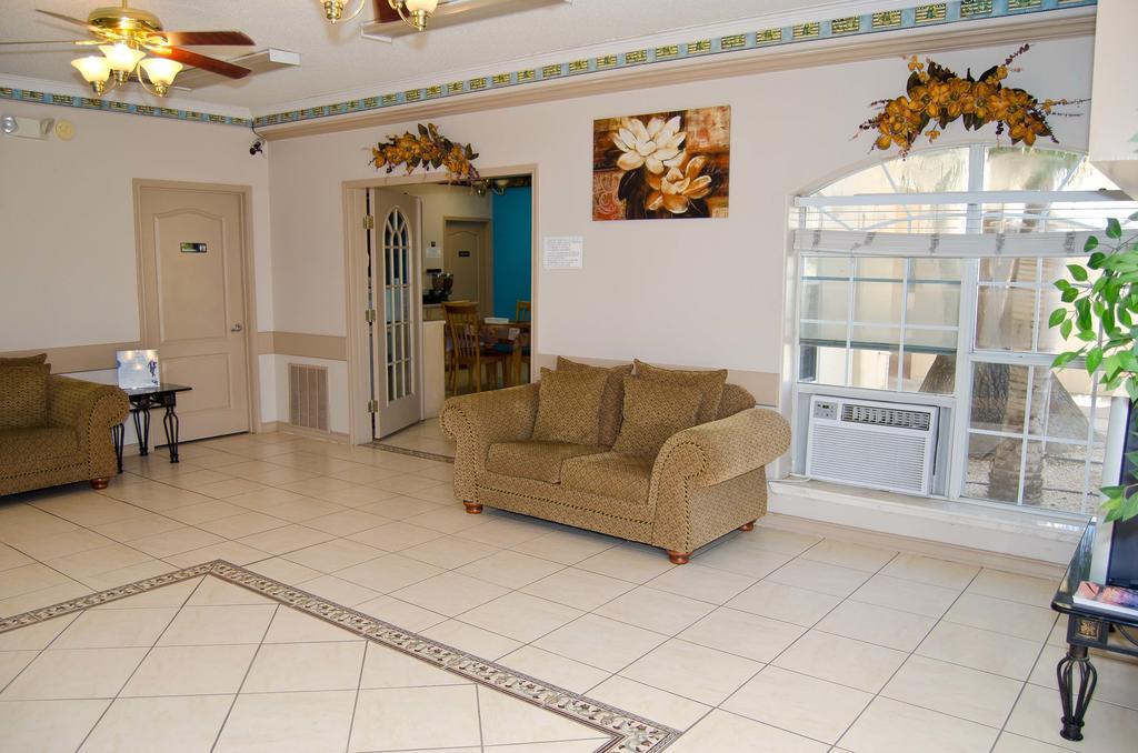 Texas Inn And Suites City Center At University Dr. Edinburg Luaran gambar