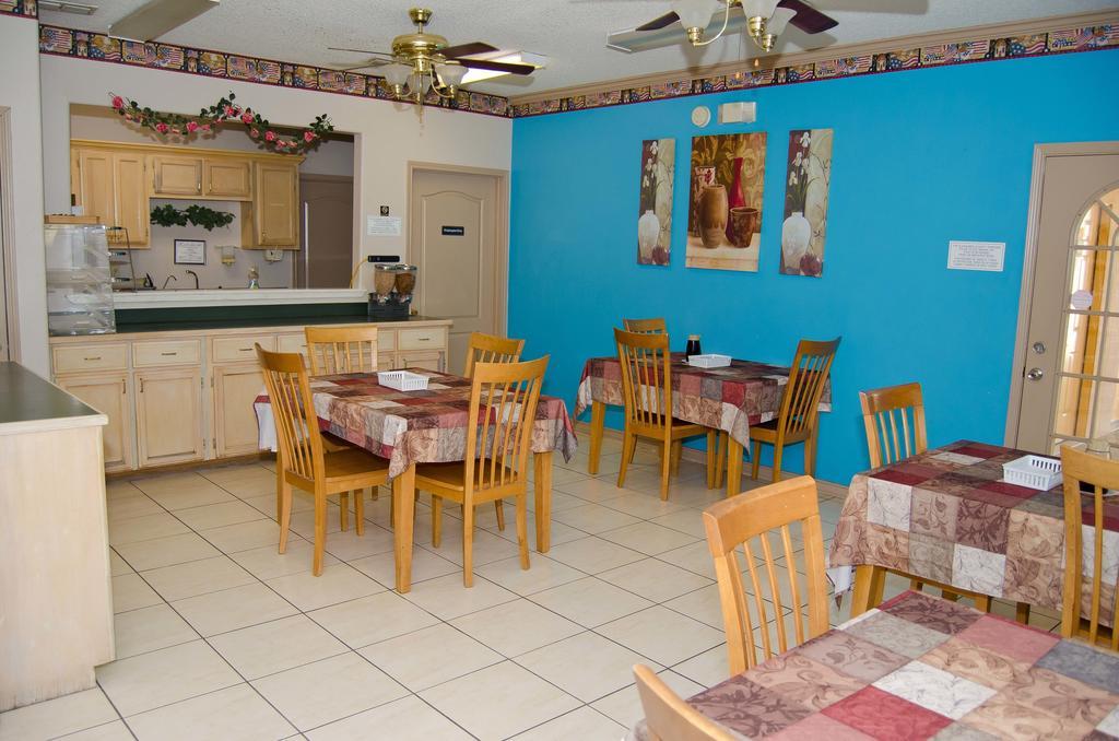 Texas Inn And Suites City Center At University Dr. Edinburg Luaran gambar