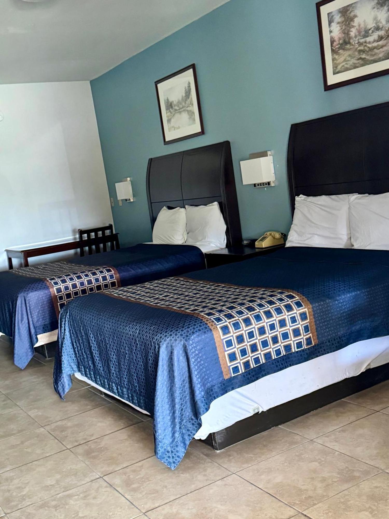 Texas Inn And Suites City Center At University Dr. Edinburg Luaran gambar
