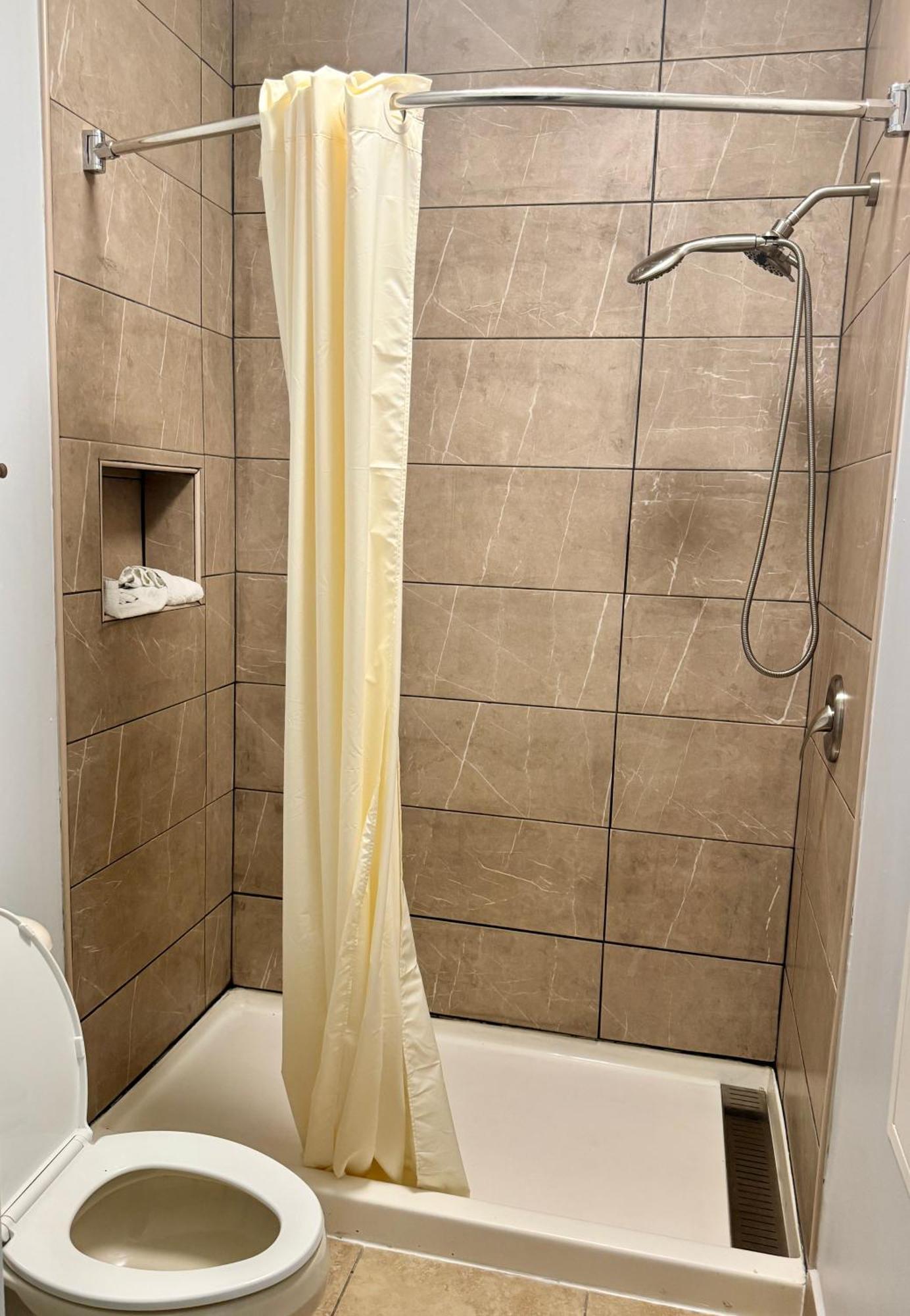 Texas Inn And Suites City Center At University Dr. Edinburg Luaran gambar