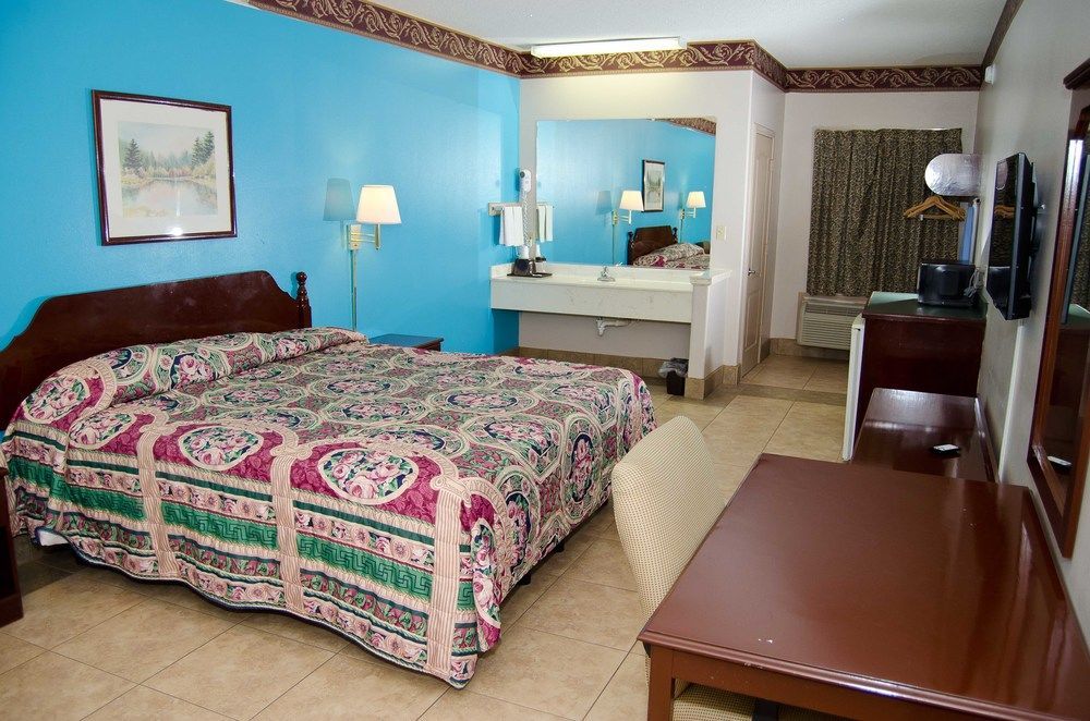 Texas Inn And Suites City Center At University Dr. Edinburg Luaran gambar