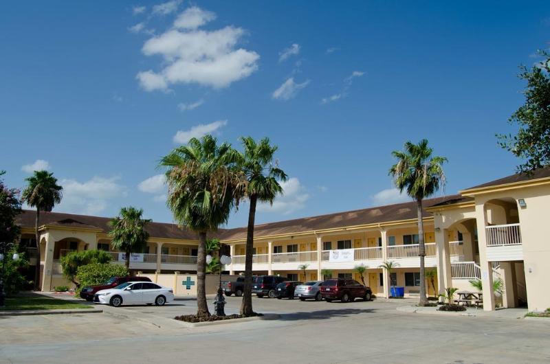 Texas Inn And Suites City Center At University Dr. Edinburg Luaran gambar