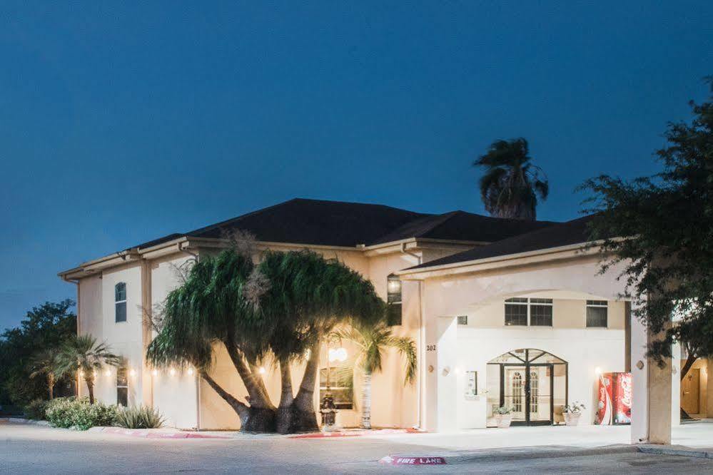 Texas Inn And Suites City Center At University Dr. Edinburg Luaran gambar